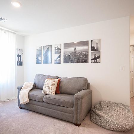 Beautiful Brand New 2 Bedroom Vegas Home! Fits 12 Or More,15-20 Minutes From Lv Strip Las Vegas Zewnętrze zdjęcie