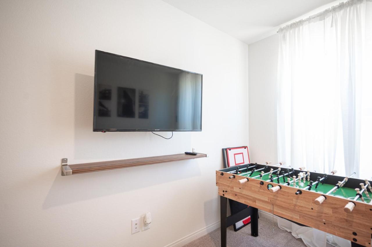 Beautiful Brand New 2 Bedroom Vegas Home! Fits 12 Or More,15-20 Minutes From Lv Strip Las Vegas Zewnętrze zdjęcie