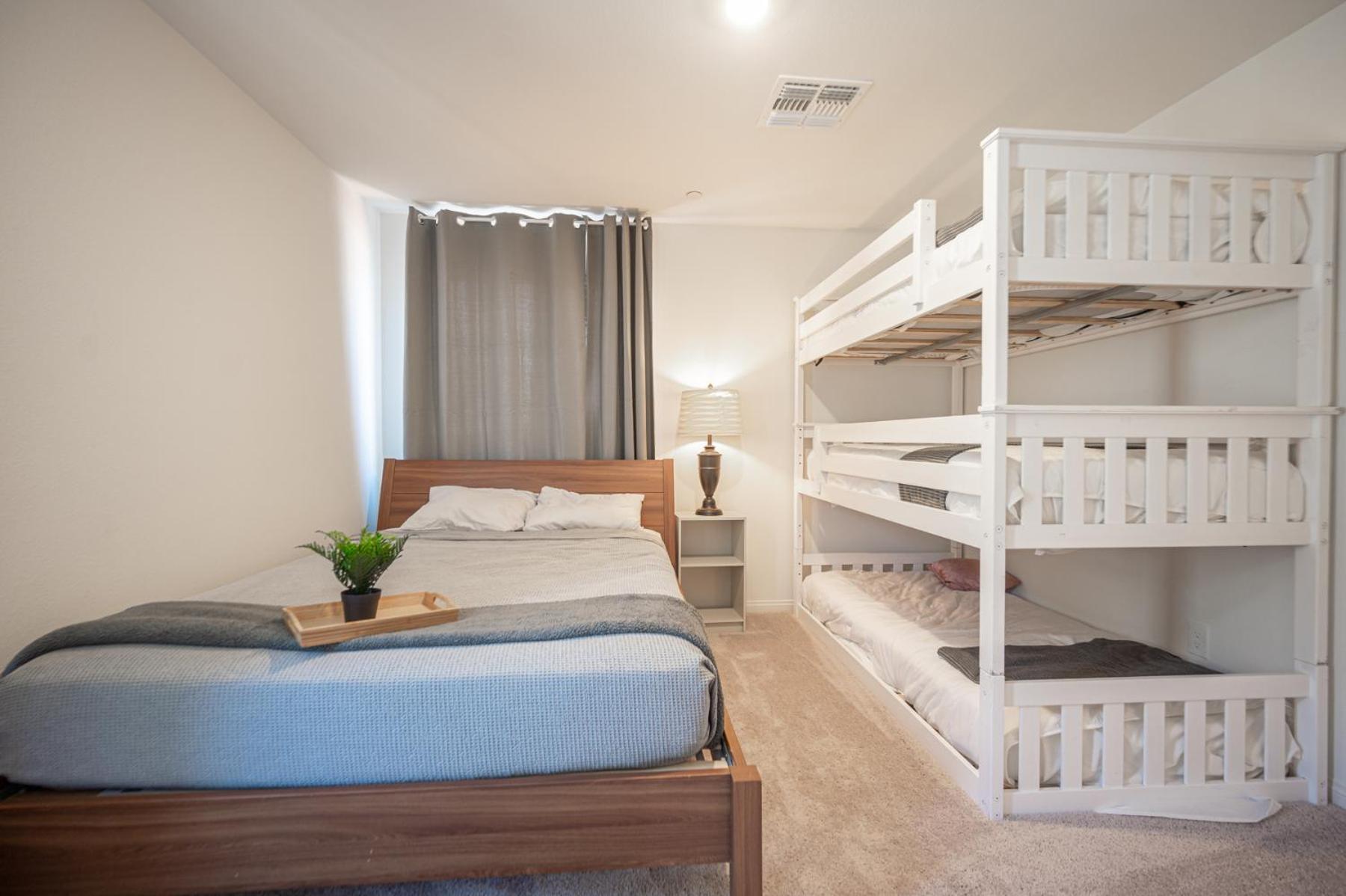 Beautiful Brand New 2 Bedroom Vegas Home! Fits 12 Or More,15-20 Minutes From Lv Strip Las Vegas Zewnętrze zdjęcie