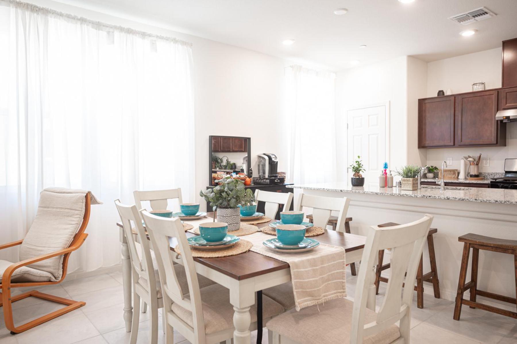 Beautiful Brand New 2 Bedroom Vegas Home! Fits 12 Or More,15-20 Minutes From Lv Strip Las Vegas Zewnętrze zdjęcie