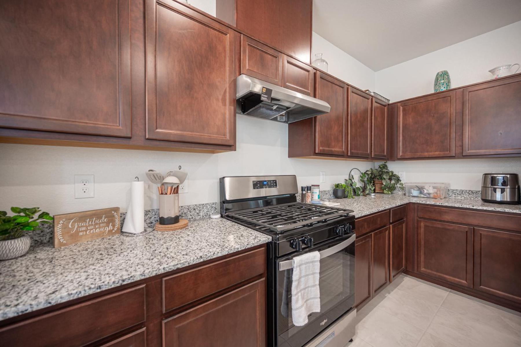Beautiful Brand New 2 Bedroom Vegas Home! Fits 12 Or More,15-20 Minutes From Lv Strip Las Vegas Zewnętrze zdjęcie